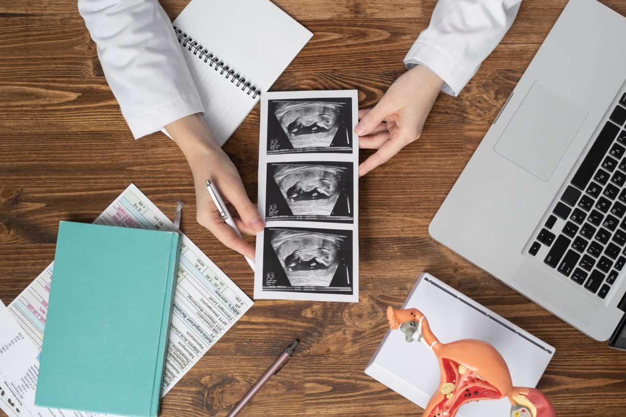 هزینه IVF در سال ۱۴۰۵؛ تعرفه دولتی، خصوصی و سهم بیمه