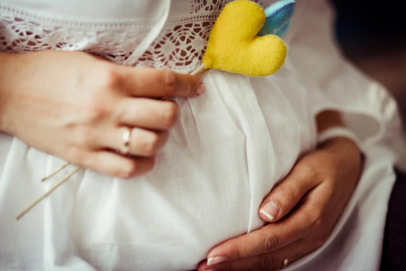 درصد موفقیت رحم اجاره ای چقدر است؟ (عوامل موثر و آمار)